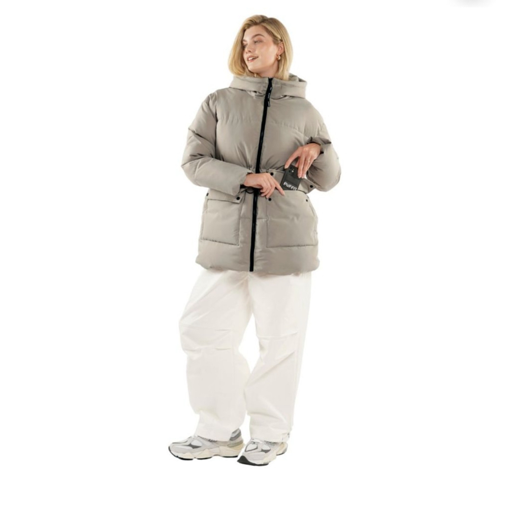 Women's PUFFIT Modern Taupe Puffer Jacket with Black Zipper M
